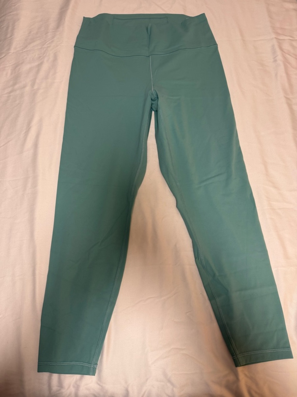 Old Navy Active High-Rise 7/8 Leggings in luminous blue